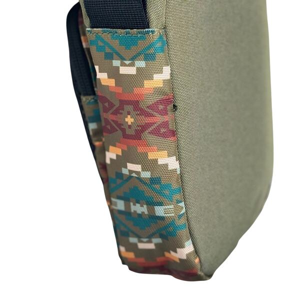 Pendleton Smith Rock Crossbody Bag 9"x8" Southwestern Aztec Green Travel Mesh - Picture 7 of 12